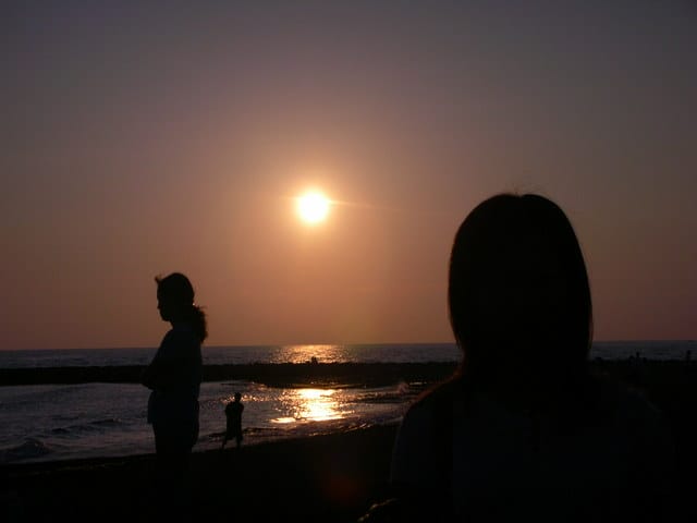 。。美食。電影。夕陽。海。。