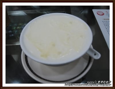 ［香港］4天3夜自由行．Day3．海洋公園/大排檔-瀨尿蝦/廟街/義順牛奶公司