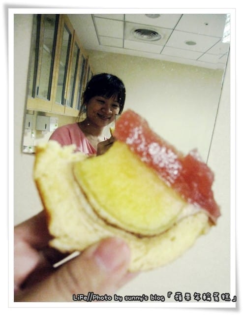 真心推薦．一吃就上癮の草莓蘋果年輪蛋糕