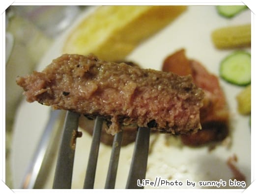 高雄同樂記(中)．食記之美國豬腳