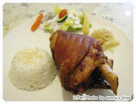 高雄同樂記(中)．食記之美國豬腳