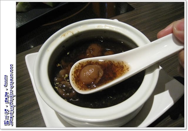 《嘉義．食》冬天，吃『聚』北海道昆布鍋就對了拉～