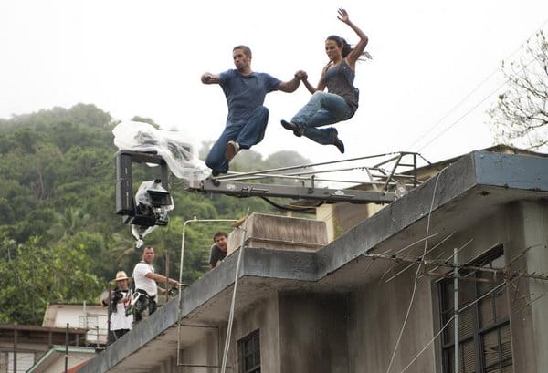 《電影》齁～　超好看的「玩命關頭5．Fast Five」