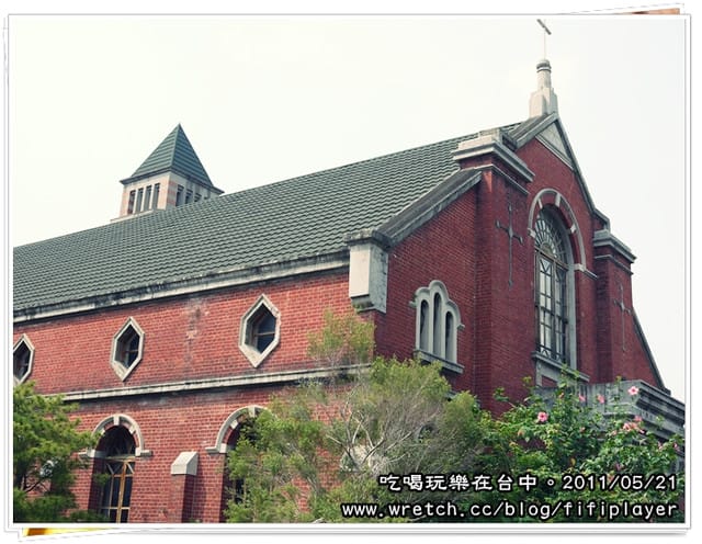 ▌台中一日行．彩虹眷村→勤美誠品綠園道/加部屋拉麵→百年教堂/柳園教會→逢甲商圈/ 私會胡蝶 ▌