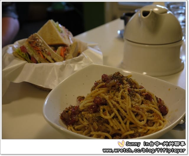 ▌台中．巷弄間的老房子，格聚在艸艸聊事 ▌