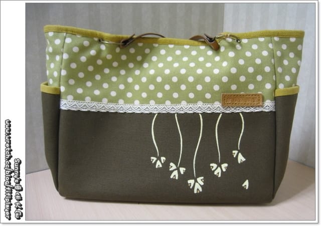 ▌分享‧彌月包＊第三個雨朵包 ▌