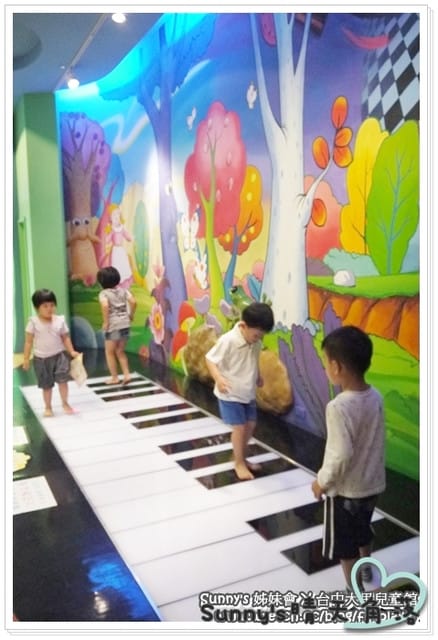 ▌小小孩的天堂．台中大里兒藝館 ▌