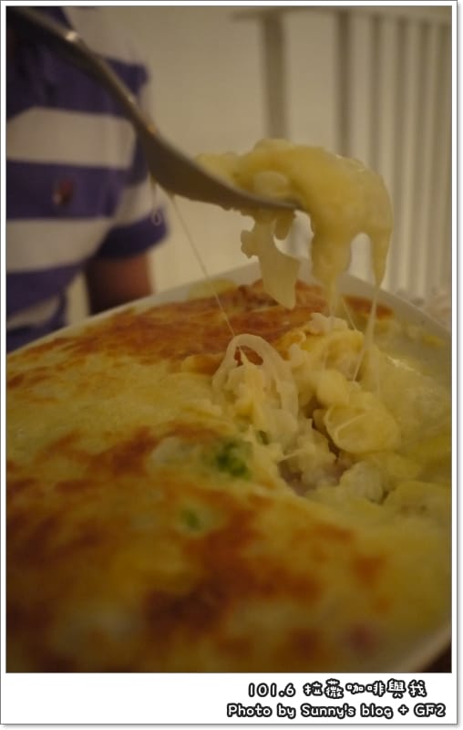 ▌嘉義．蜜糖吐司．拉薇咖啡與我 ▌