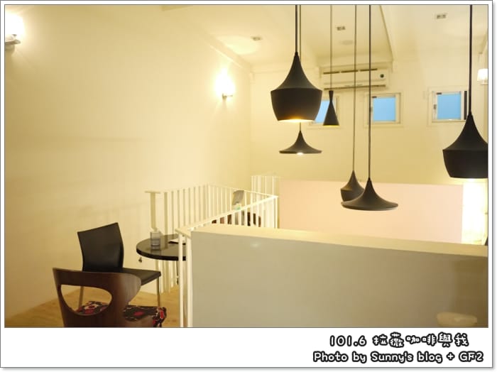 ▌嘉義．蜜糖吐司．拉薇咖啡與我 ▌