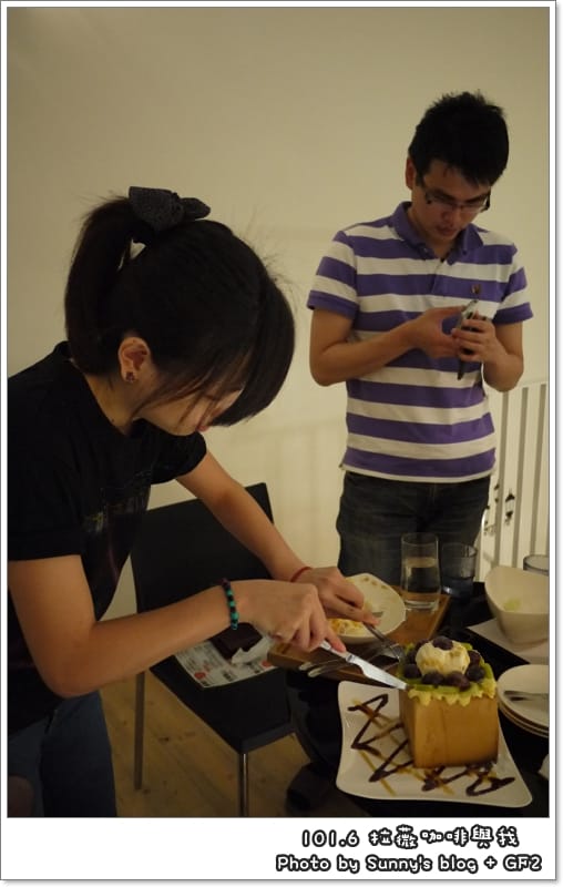 ▌嘉義．蜜糖吐司．拉薇咖啡與我 ▌