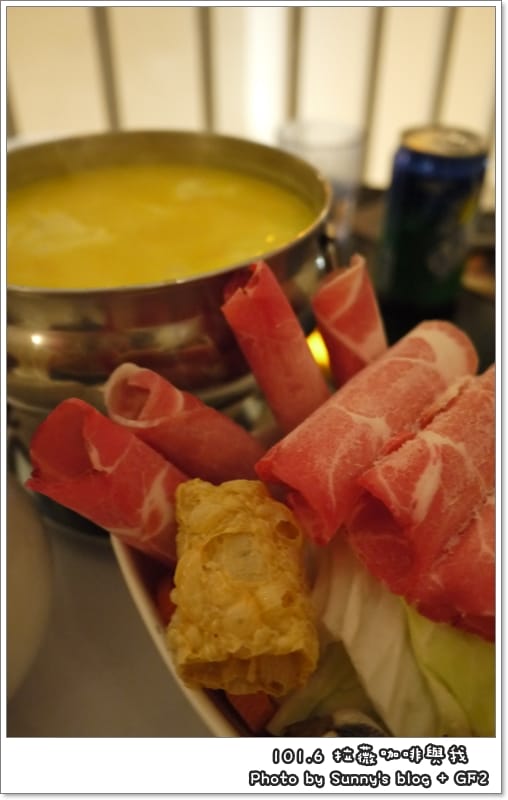 ▌嘉義．蜜糖吐司．拉薇咖啡與我 ▌