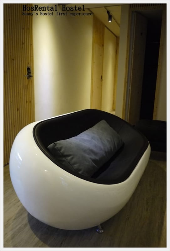 ▌高雄．偽背包客初體驗 HosRental Hostel ▌