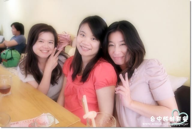 ▌台中大雅行❤Part1．與眾美女格友的聚會in Q5 Cafe ▌