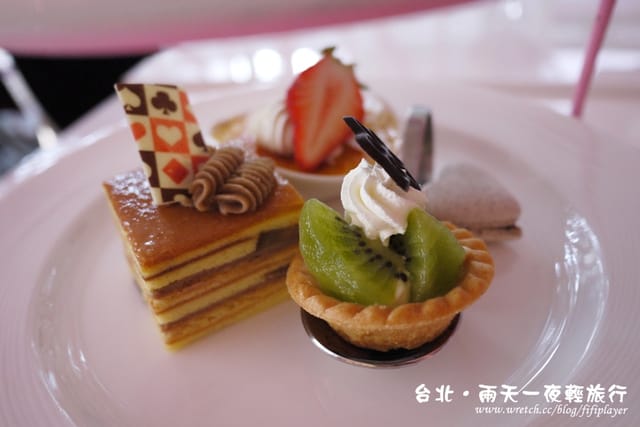 ▌2013．3月生活小札記❤台北行．姊妹淘下午茶 in Alice Cafe ▌