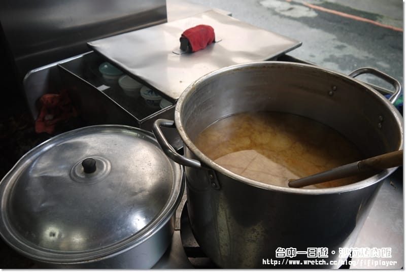 ▌台中❤食記．在地人推薦的烤肉沙拉店 ▌