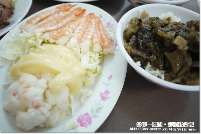 ▌台中❤食記．在地人推薦的烤肉沙拉店 ▌