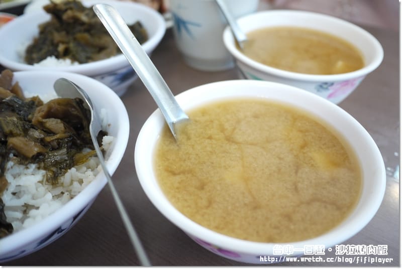 ▌台中❤食記．在地人推薦的烤肉沙拉店 ▌