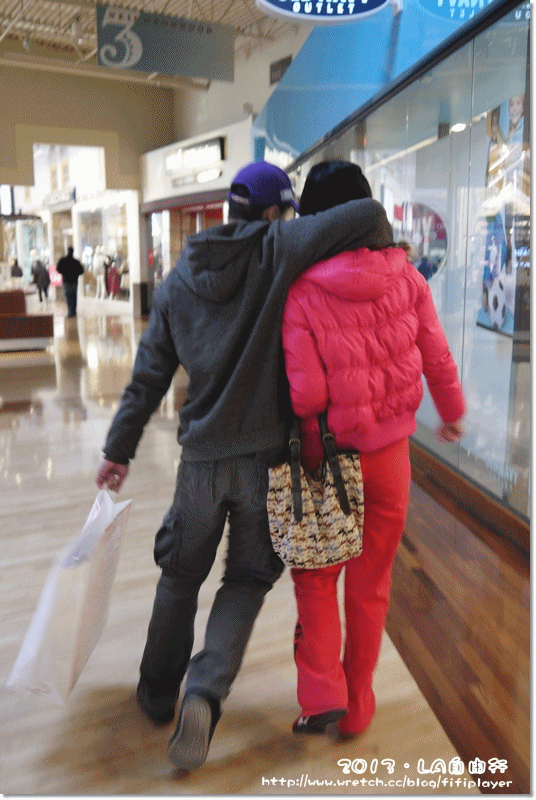 ▌2013．冬．一個人去旅行 ♫ 美國洛杉磯自由行． Outlet篇 ▌