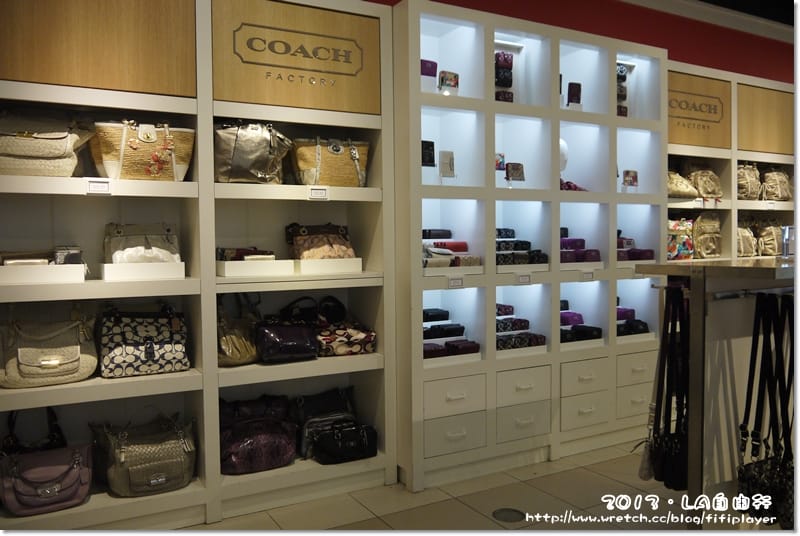 ▌2013．冬．一個人去旅行 ♫ 美國洛杉磯自由行． Outlet篇 ▌