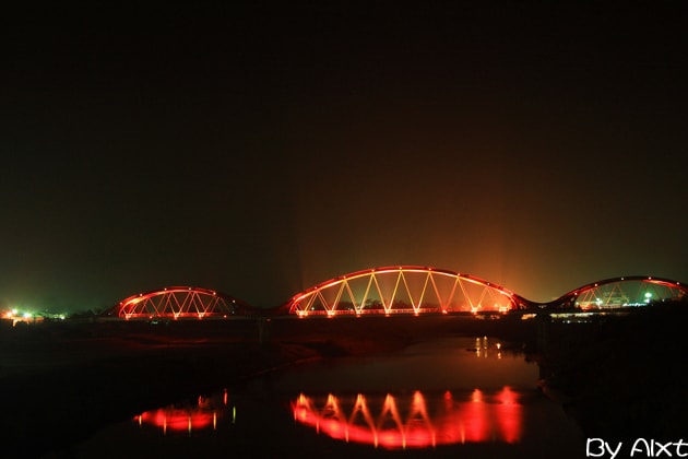 雲林一日遊 食/北港鴨肉飯觀光/虎尾.屋頂上的貓iicake毛巾觀光工廠小憩閱讀/虎尾厝沙龍食/虎尾老街小吃
