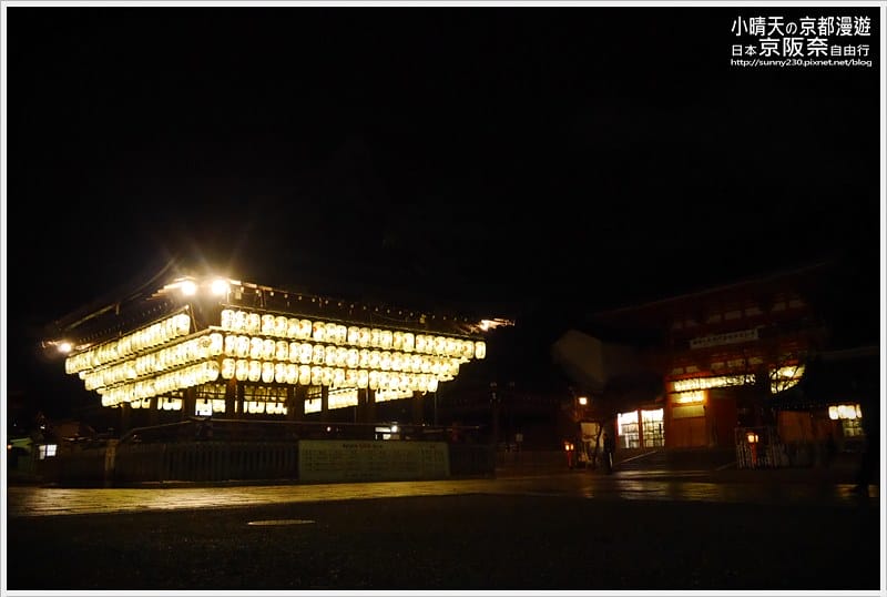 一個人的京阪奈自由行｜神秘莊嚴寂靜八阪神社．夜拍篇