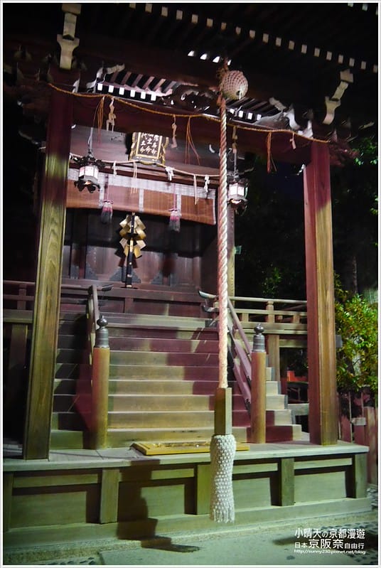 一個人的京阪奈自由行｜神秘莊嚴寂靜八阪神社．夜拍篇