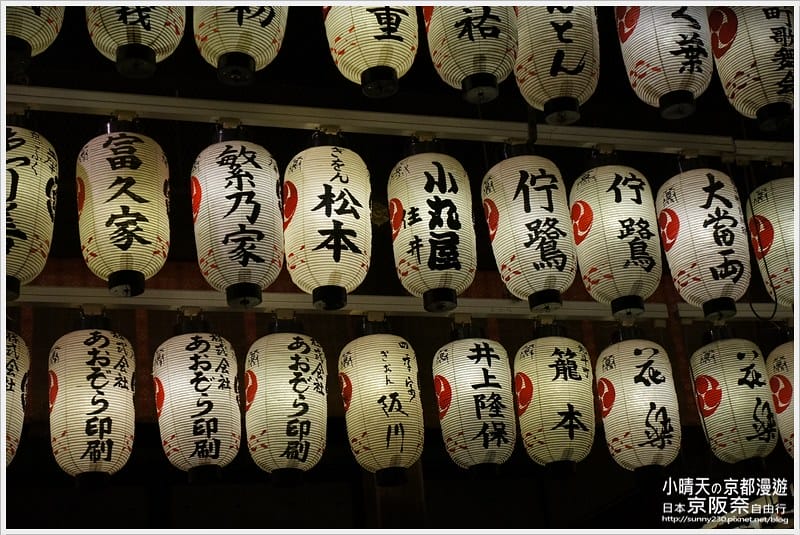 一個人的京阪奈自由行｜神秘莊嚴寂靜八阪神社．夜拍篇