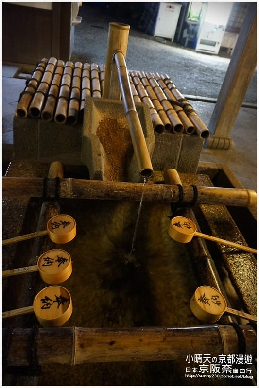 一個人的京阪奈自由行｜神秘莊嚴寂靜八阪神社．夜拍篇