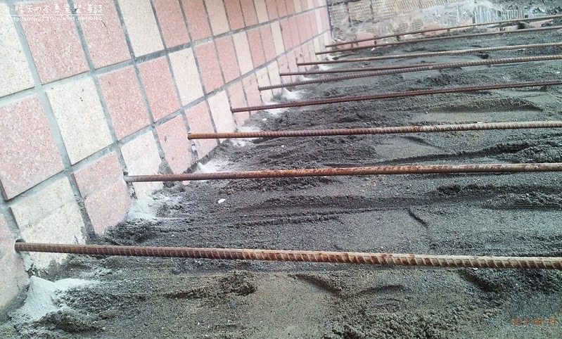 車庫_泥作_20130819-06