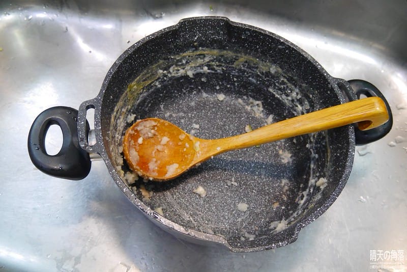 【固鋼】德國STONELINE阿爾卑斯山原石經典湯鍋(適用電磁爐)