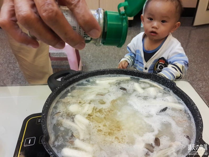 【固鋼】德國STONELINE阿爾卑斯山原石經典湯鍋(適用電磁爐)