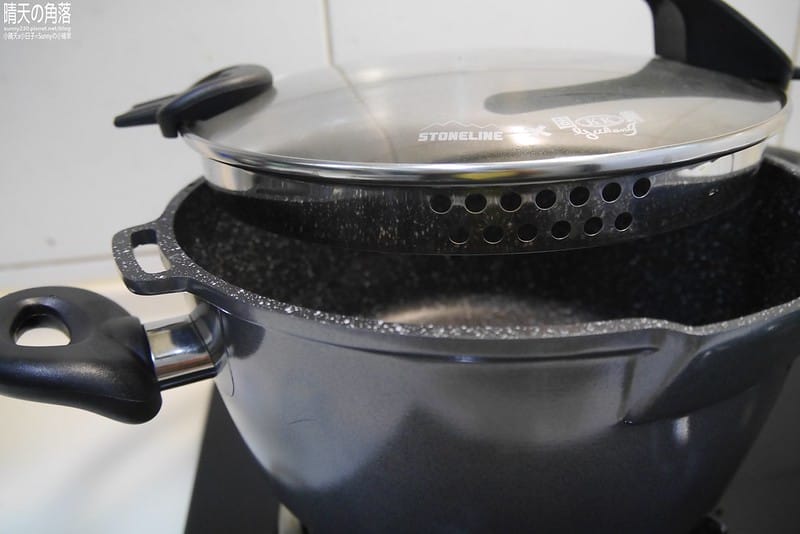 【固鋼】德國STONELINE阿爾卑斯山原石經典湯鍋(適用電磁爐)