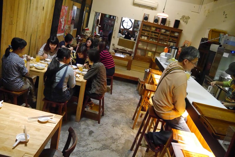 台南x中西區x國華街x美食x永樂市場x小滿食堂