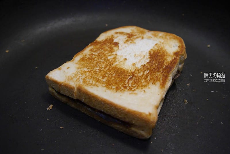 熱樂煎爆漿乳酪三明治