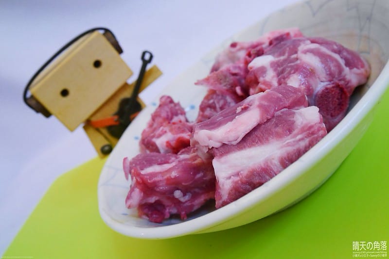 黑豆料理｜煲湯｜黑豆排骨湯