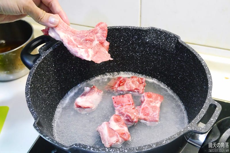 黑豆料理｜煲湯｜黑豆排骨湯