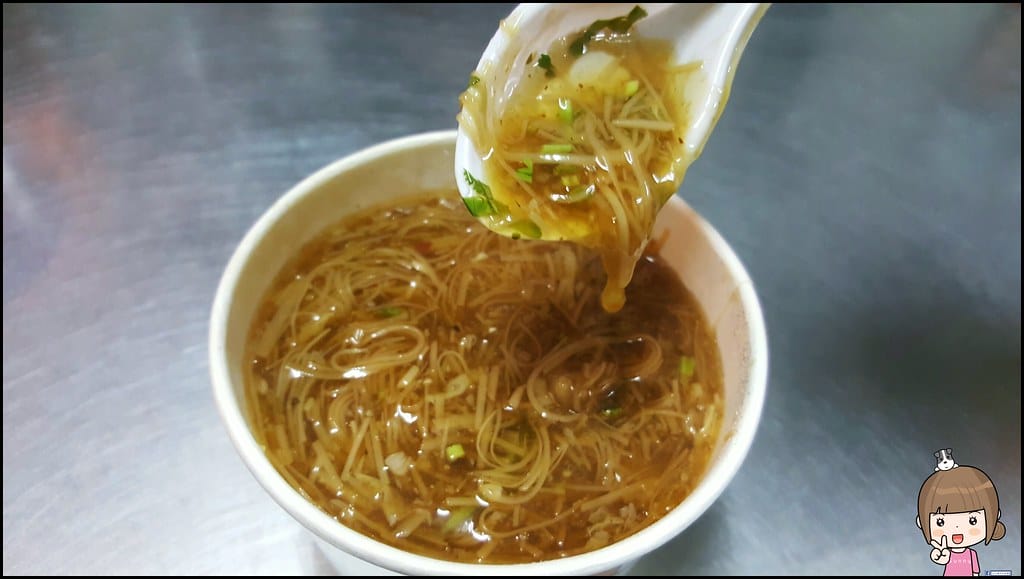 台中廣三SOGO旁麻辣大腸麵線