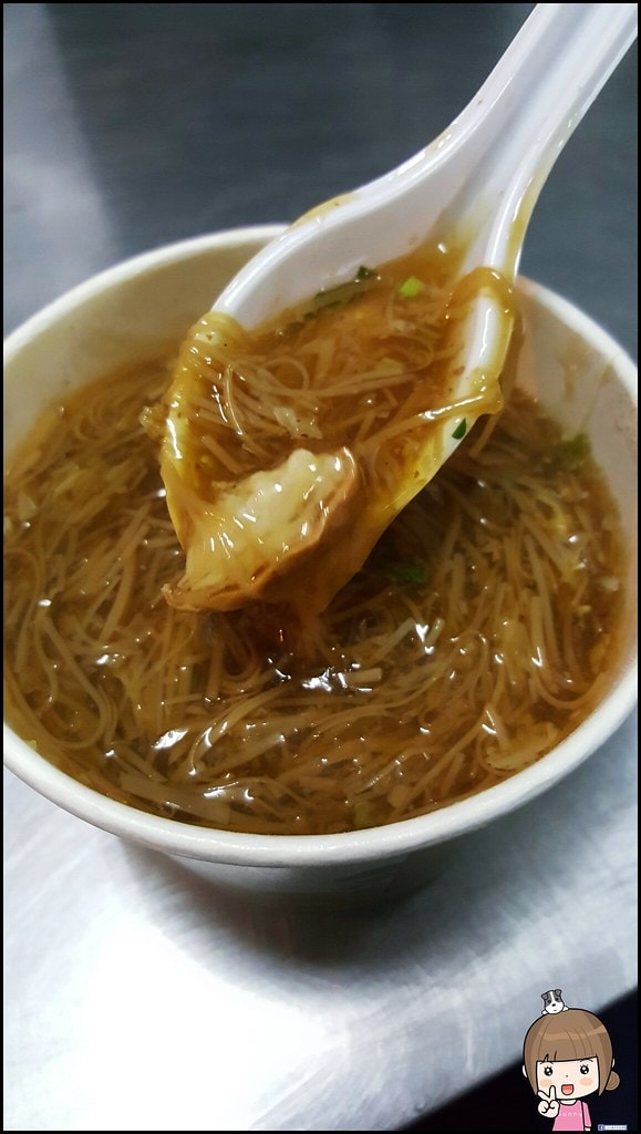 台中廣三SOGO旁麻辣大腸麵線