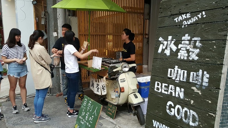 台中第二市場x食記王記菜頭粿糯米腸-老賴茶棧-楊媽媽立食-天天饅頭-魚刺人雞蛋糕-審計新村(下集)