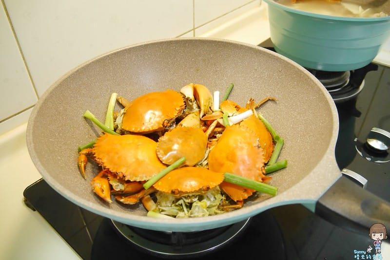 【CUOCO】韓國原裝完美角度易翻炒鍋組(3鍋1蓋4件組)