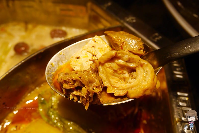 台南府前店蜀佬香麻辣鍋