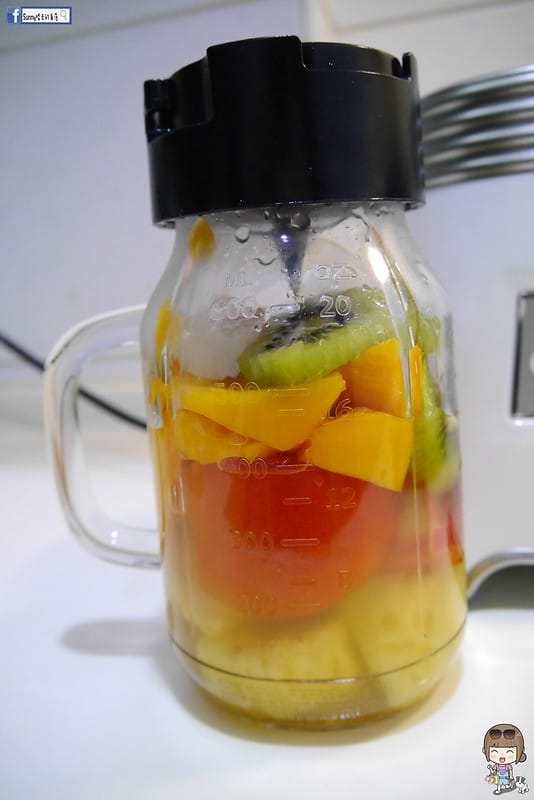 美國OSTER-Ball Mason Jar隨鮮瓶果汁機