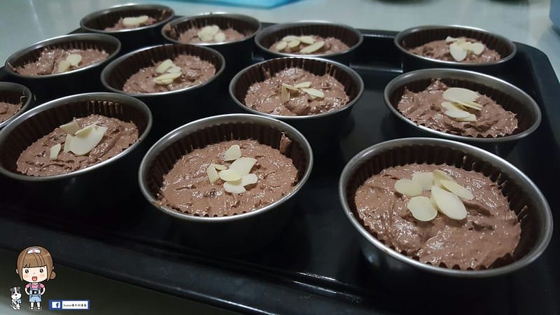 巧克力杯子蛋糕_608