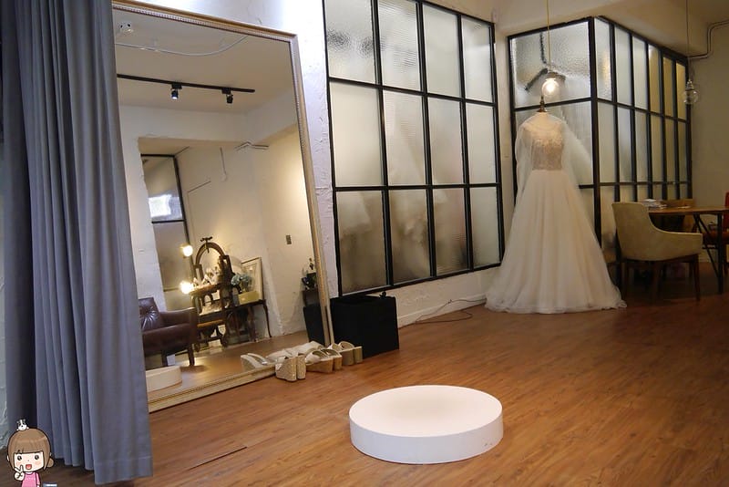 閨蜜婚紗之工作室挑婚紗