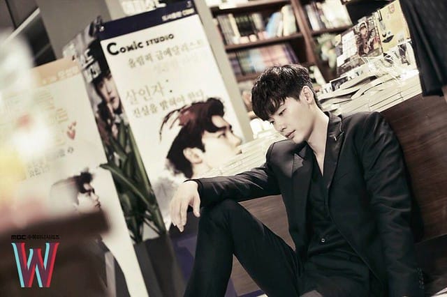 2016｜W兩個世界