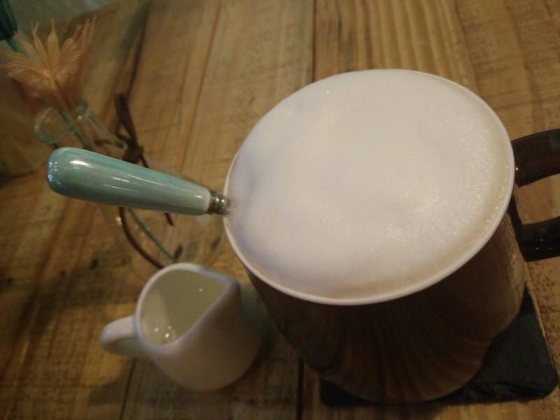 嘉義x風箏旅人|乾燥花天堂x下午茶/鬆餅/背包旅社