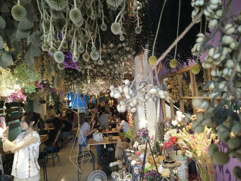 嘉義x風箏旅人乾燥花天堂x下午茶/鬆餅/背包旅社