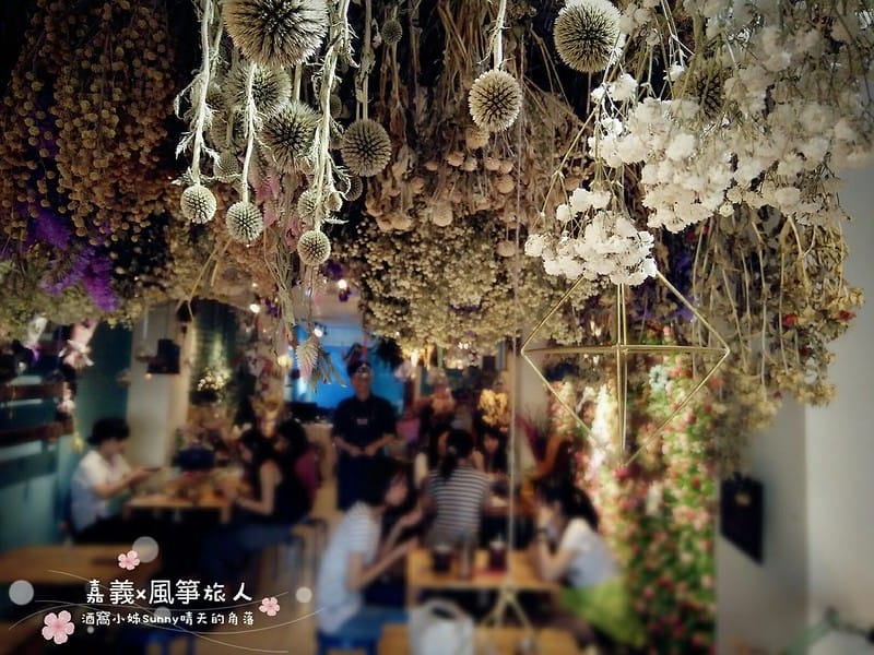 嘉義x風箏旅人|乾燥花天堂x下午茶/鬆餅/背包旅社