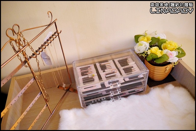 高雄美甲美睫紋繡LINABABY