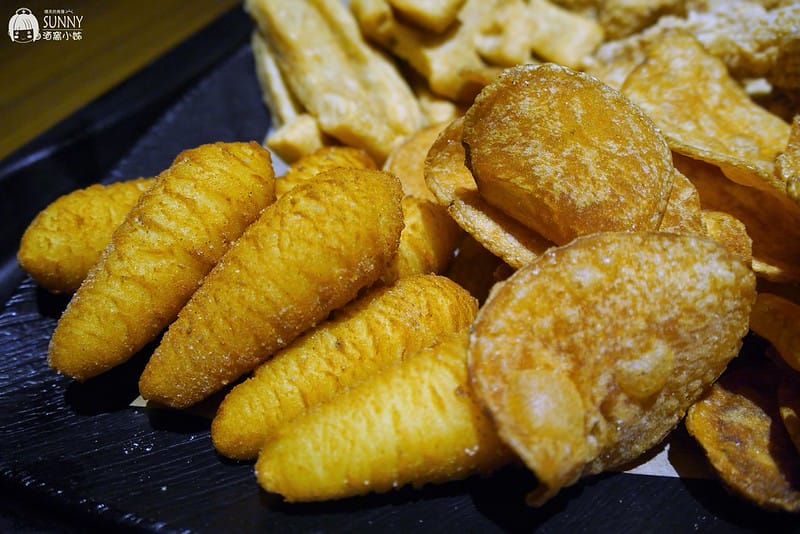 高鐵左營親子遊x新光三越美食．炸去啃